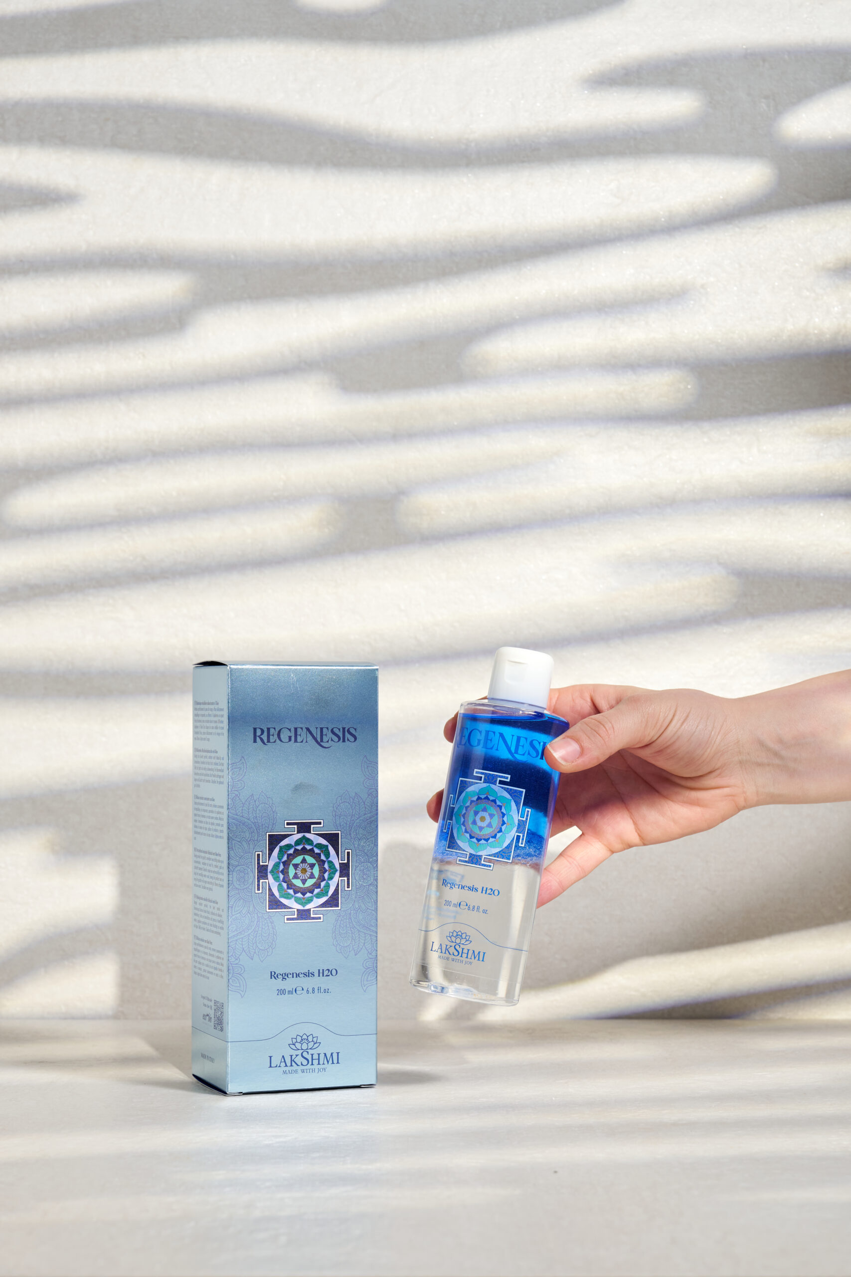 Eau micellaire H2O - REGENESIS – Image 2